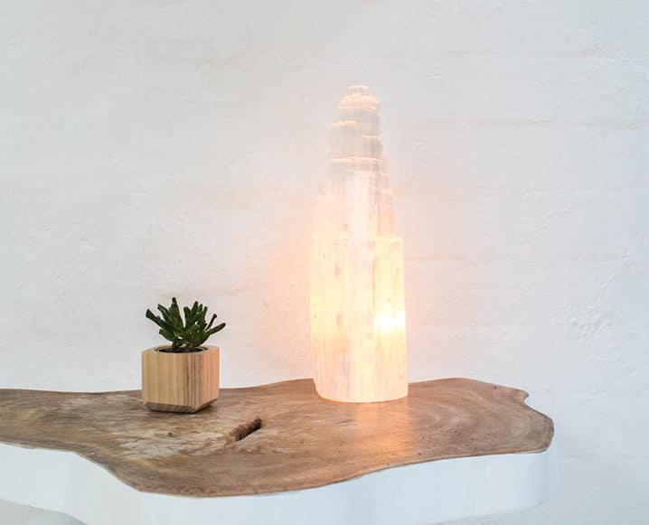 energy muse selenite lamp