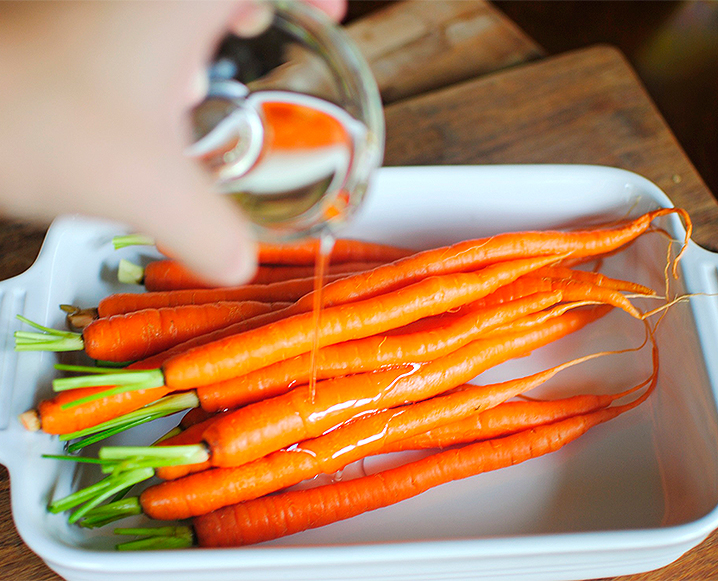 Cook with the Right Oils carrots in oven