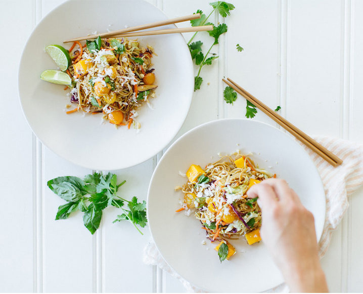 soba mango salad