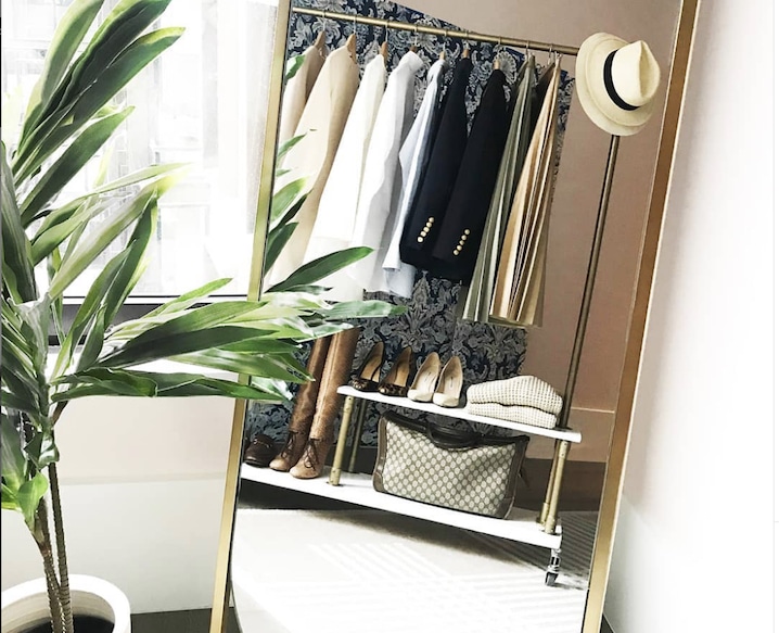 The Capsule Wardrobe - 5 Steps To Edit Your Closet That Works